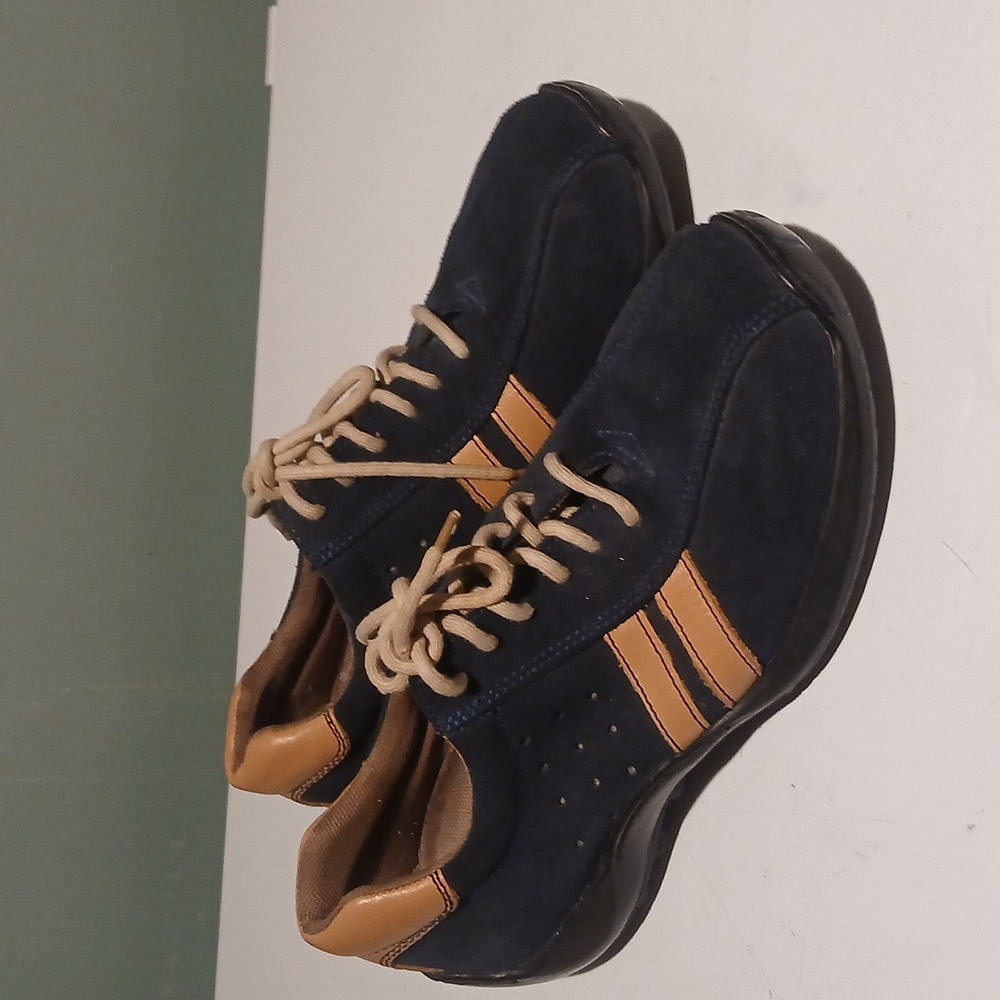Navy and Tan Robert Wayne Sneakers, 9.5 US